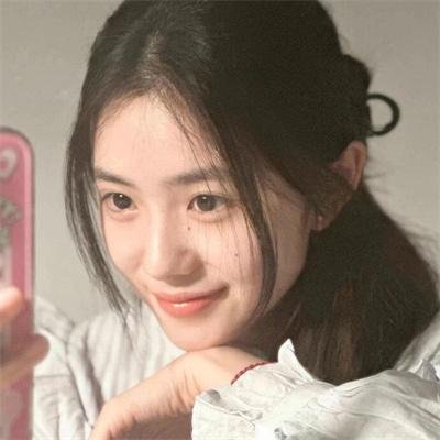不认识的女友